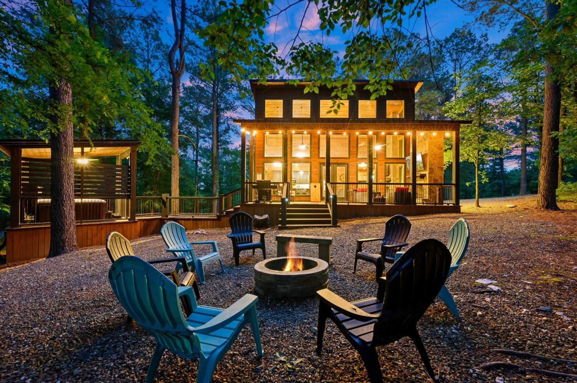 ברוקן בו Luxury Cabin In The Woods With Hot Tub And Yard Games! מראה חיצוני תמונה
